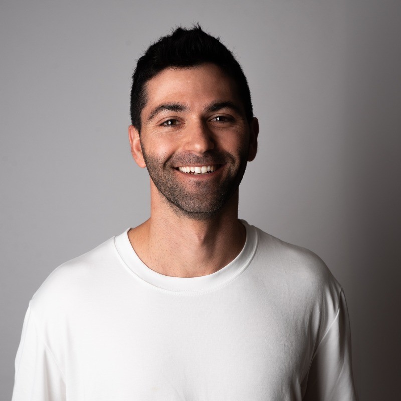 רועי בורשטיין